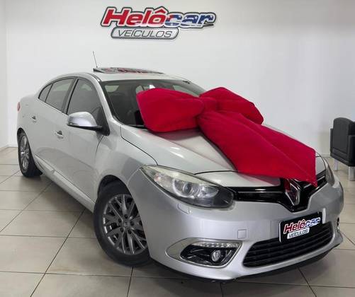 RENAULT FLUENCE 2.0 PRIVILÉGE 16V FLEX 4P AUTOMÁTICO